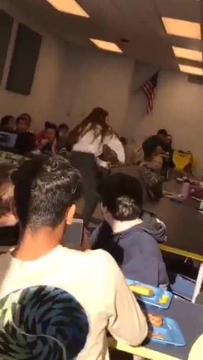 A lunch tray smashed over this girl’s head