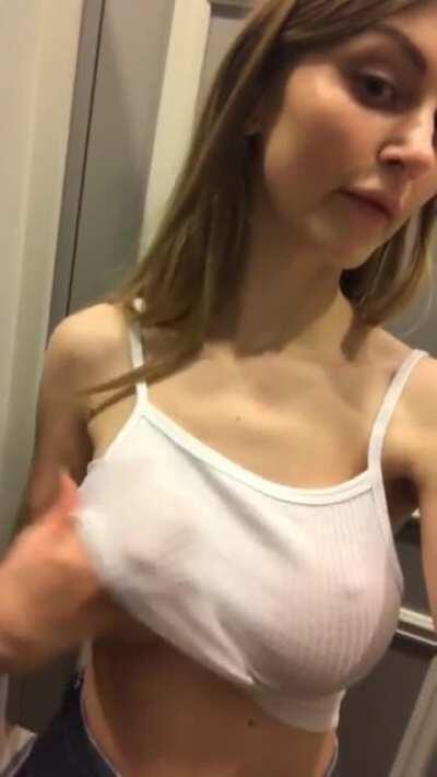 I Wish I Had Such Boobs!