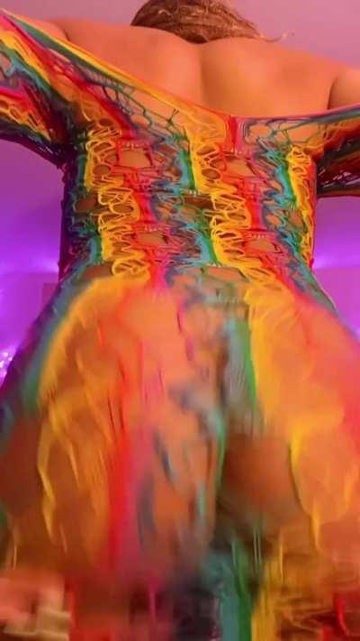 NYC Pride this Sunday? 🥰🌈💖