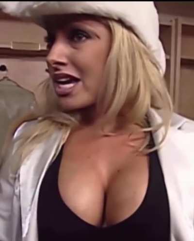 Trish at Summerslam 2000 IG