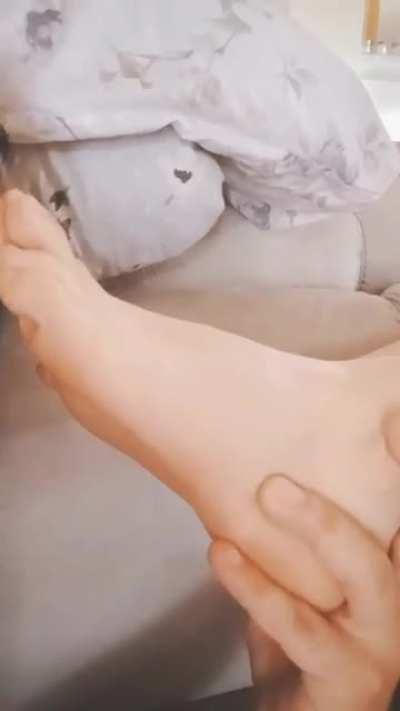 Smell them my boy 😍👃🏼😋