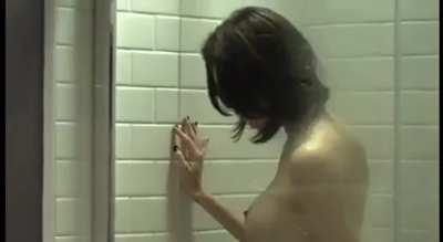 Christy Carlson Romano