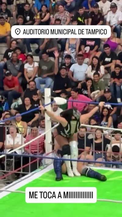 Lady Maravilla stinkface in her match yesterday 9/20/25