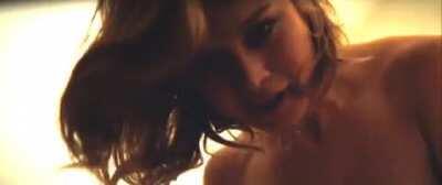 Brie riding (The spectacular now)