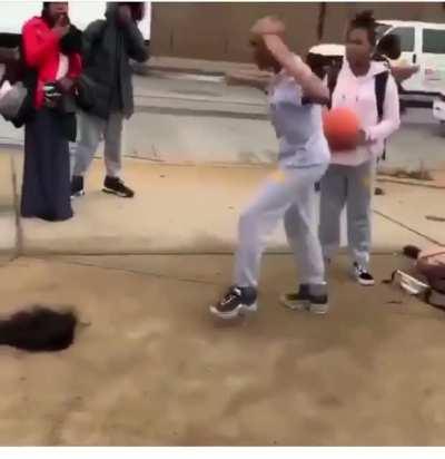 The silence is killing me🤣