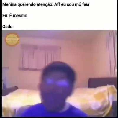 Jogador de FF (nada contra)