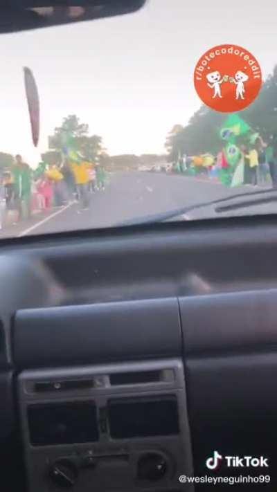 🇧🇷 🇧🇷 🇧🇷