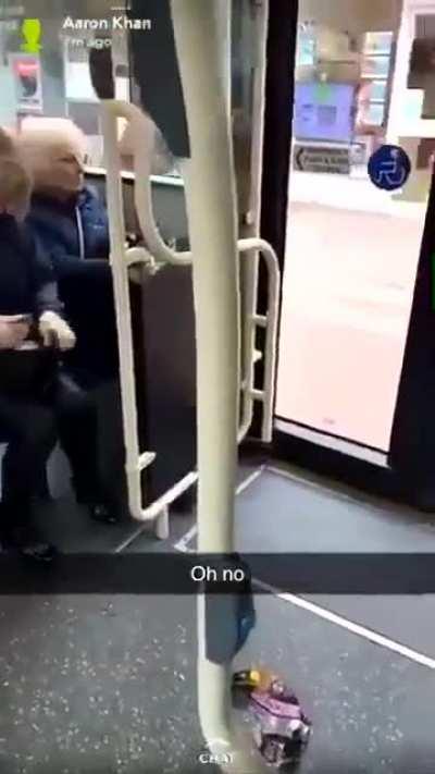 Bus had thorns enchantement