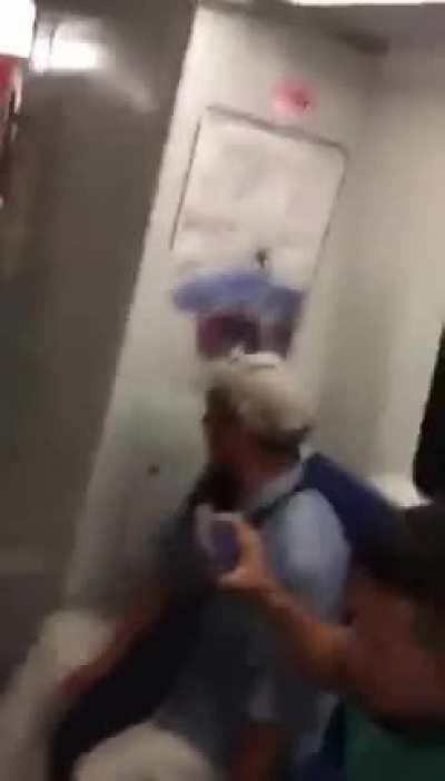 Close call on the Caraca’s Subway