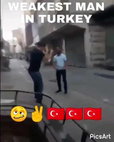 Also he is speaking the language of gods 🇹🇷✌️🥴🥴