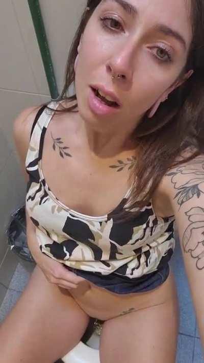 With me you will discover a true golden world