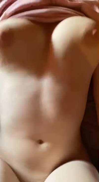 React if I can show you my sex tape 😉 ❤️