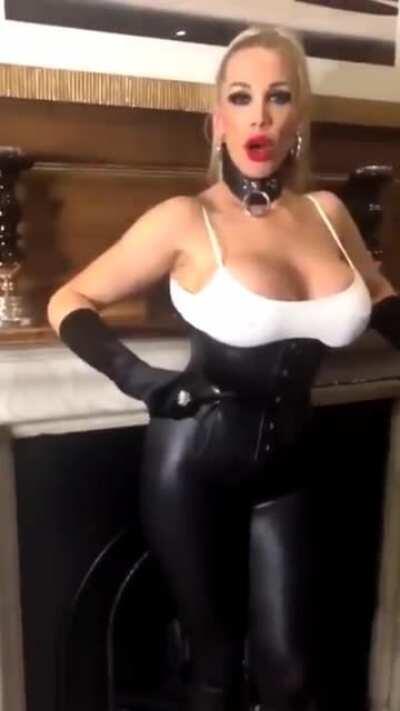 Camille when she sees a piltoveran litter