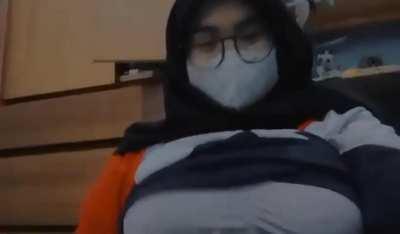 Big Tits Boobs Glasses Hijab Malaysian Muslim Porn GIF by neo_shah