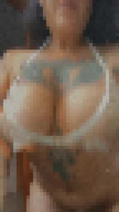 Every pixel of my big boobs bounce droning your weak beta brain deeper into obsession. And at the end a reminder that you exist to suffer for me.