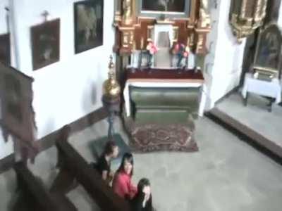 How to impress Polish church ladies 🙏