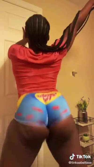 Claps sweet like candy