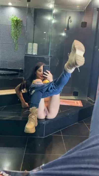 Pet the kitty but don't use your hands ;)