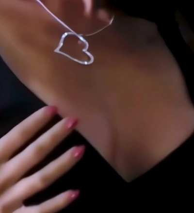 Tera in her best teasing scene ever...