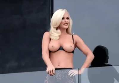 Jenny McCarthy