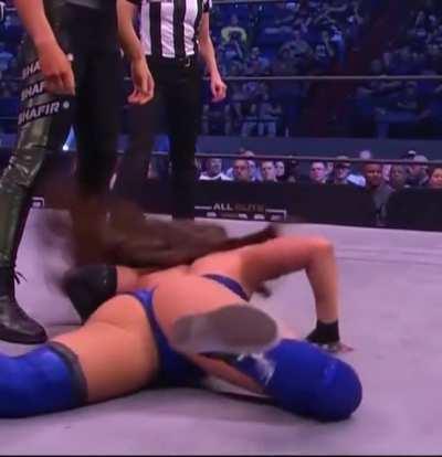 Skye Blue amazing booty