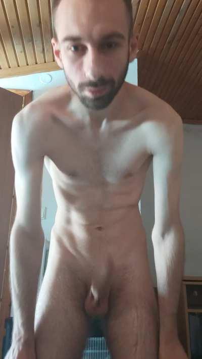 Who likes nerdy guys?