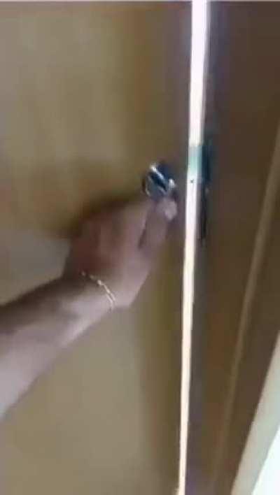 Когда нашел в доме идеальную акустику