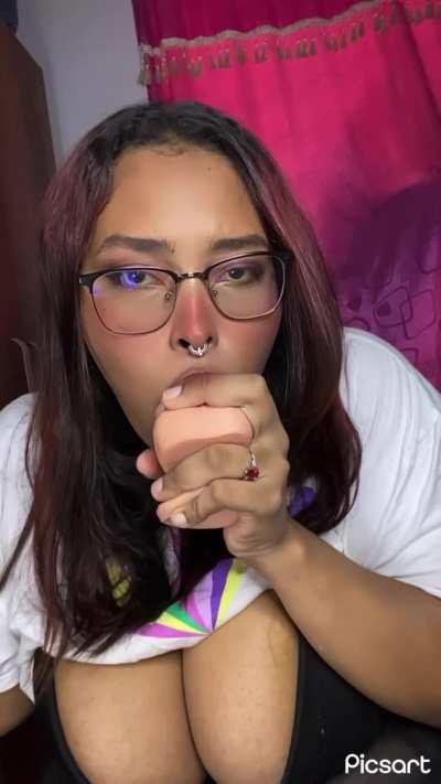 This is what you call a Good Girl