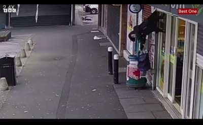 If I Stand Next To This Shutter