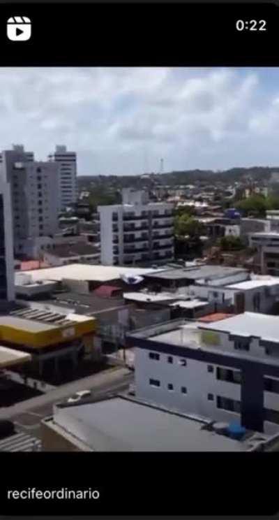 Uou um guarda chuva 😮