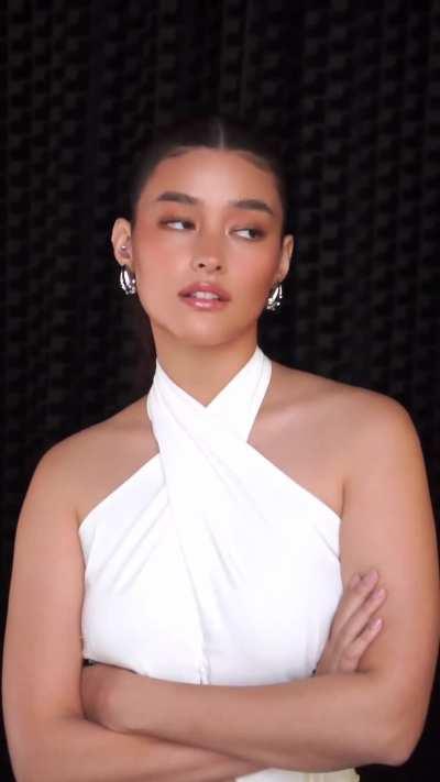 Liza Soberano 
