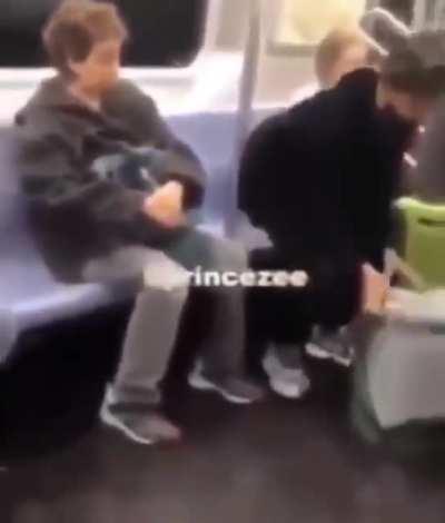 Os maluco ate correu kkkkkkkkkkkkkkkk