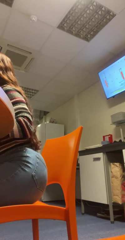 I farted in the cafeteria at work… and I recorded it 💨😳 Want more? Check the link in my bio