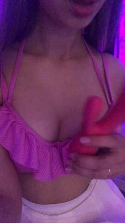 I hope you guys l!ke girls with cute faces and tiny boobies (OC)