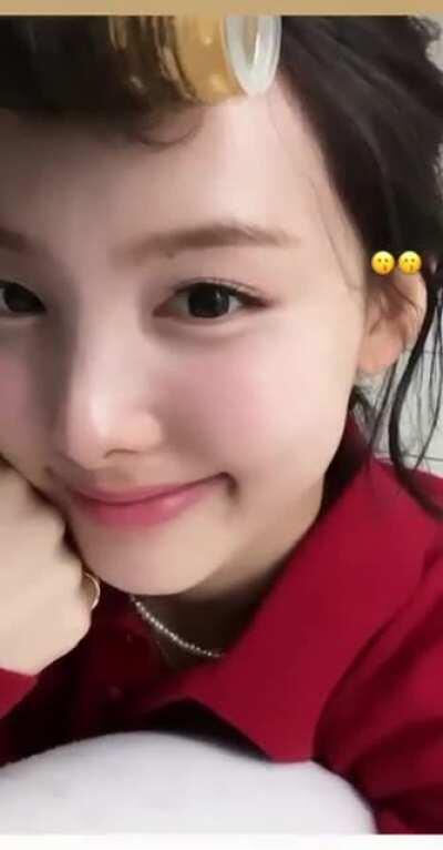 Nayeon smile