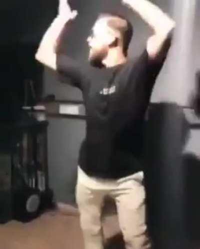 Adamı şeffaf paket yapmışlar amk