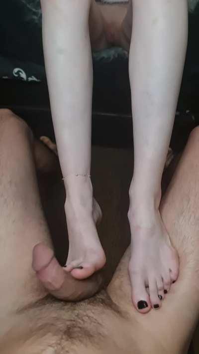 those feet will make you cum real fast i promise
