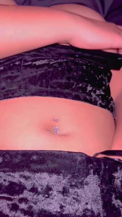 Step sister did not want to be alone of valentines 💌