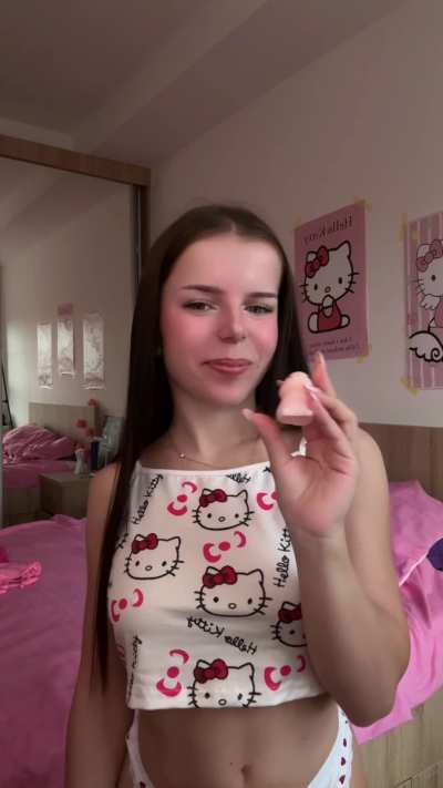 I'm so tiny and you are still too small for me.. sad