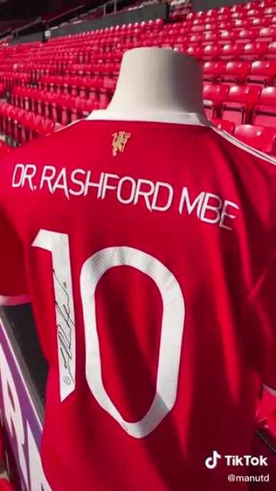 He's one of our own 🥺❤ [@manutd on TikTok]