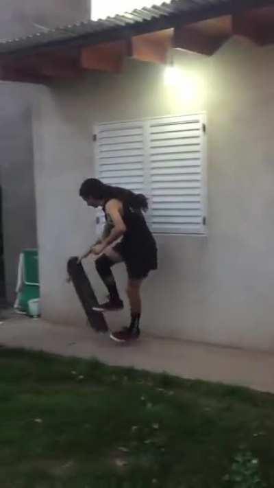 El Daniel Agostinipotter sk8er boy si existe..!