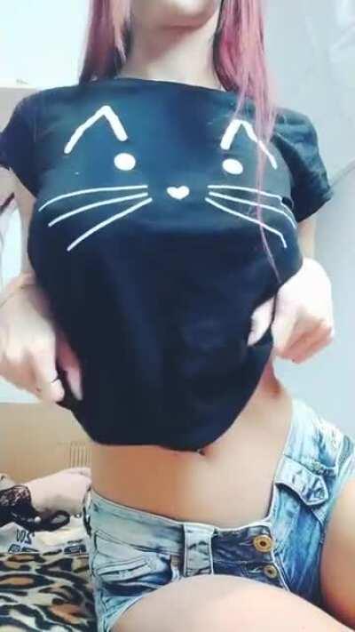 Showing off my nice tits ;) [oc]