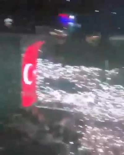 Dün, İzmir'in kurtuluşunun 100. yılı kutlamalarından.