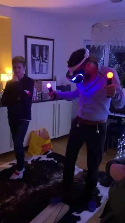 Letting your dad on vr