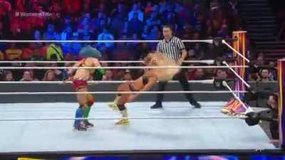 Asuka defeats Mandy Rose