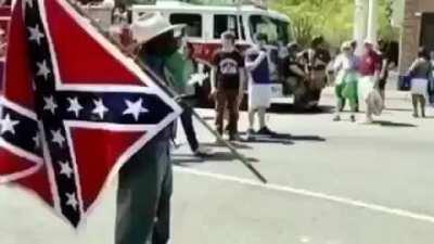 Lib left vs auth right