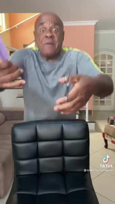 QUEM É VICTOR LEVANTAR A ✋