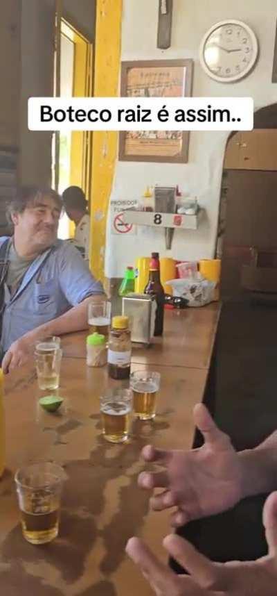 Em boteco atleticano... A pegada é diferente 🐓🔥