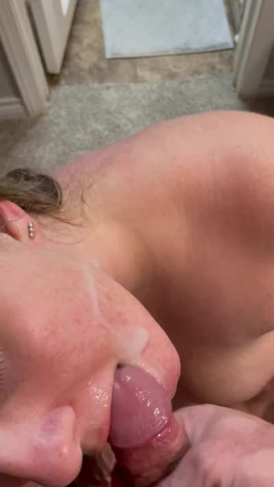 I almost got it all in my mouth🤤