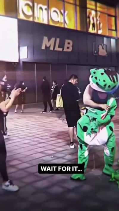 Average Frog Enthusiast